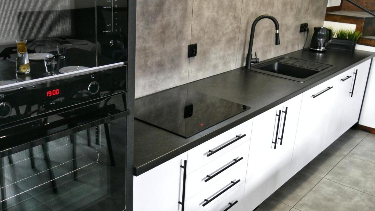 Black & White Houses Niedzica Екстер'єр фото